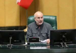 ایرانی میراث پرافتخار خود را به آسانی واگذار نمیکند