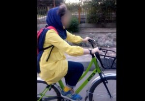 ممنوعیت استفاده زنان مشهدی از دوچرخههای اشتراکی شهرداری و ظلم به ندارها/ در آستانه صدور گواهینامه موتورسیکلت برای زنان در پایتخت، محدودیتی ۵ ساله برای زنان در مشهد نیز رفع می شود؟